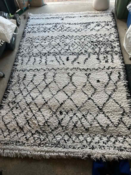 Photo of free Rug 240cm x 160cm (TS15 9yh) #2
