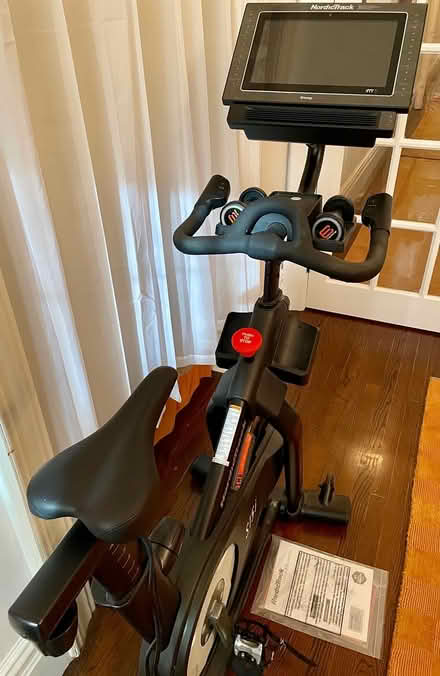 Photo of free NordicTrack S15i Exercise Bike (Upper West Side) #2