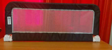 Photo of free bed rail _ portable (SE6 or SM6) #1