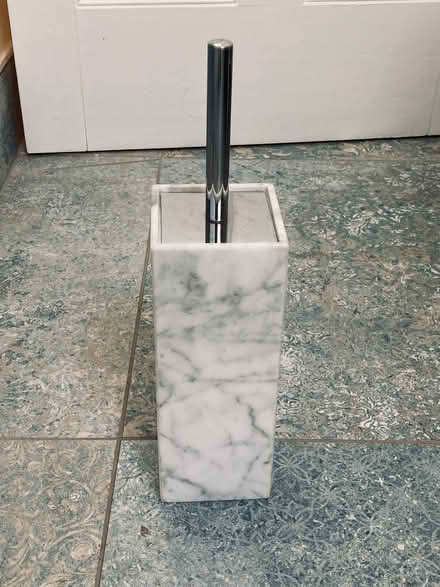 Photo of free Toilet brush and holder (Kendal LA9) #2