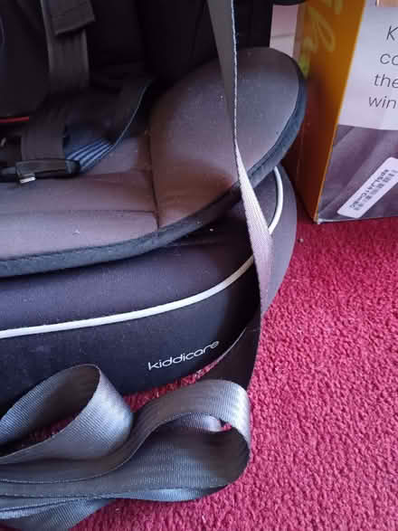 Photo of free car seat- isofix - kiddicare (The Rock TF3) #1