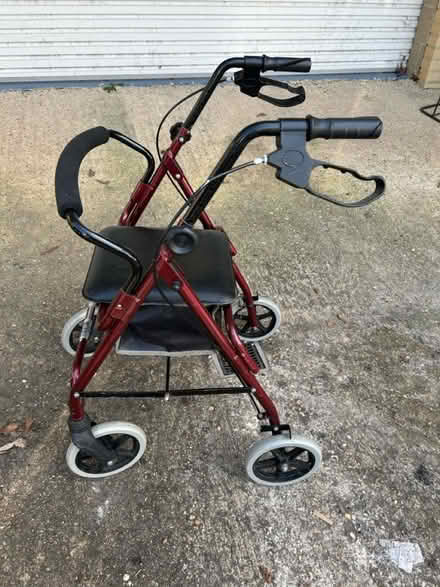 Photo of free Walker (Warsash SO31) #1