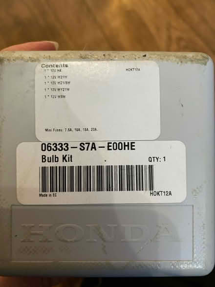 Photo of free Honda light bulbs (Wimbledon Park SW19) #2