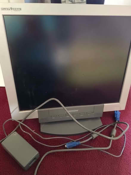 Photo of free monitor (The Rock TF3) #1