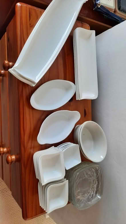 Photo of free Crockery cutlery kitchenware etc (LU2) #2