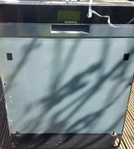 Photo of free Siemens semi_integrated dishwasher (DA13 Meopham Culverstone Green) #1