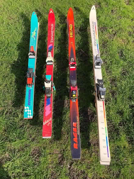 Photo of free skiis (West Ferry DD5) #1