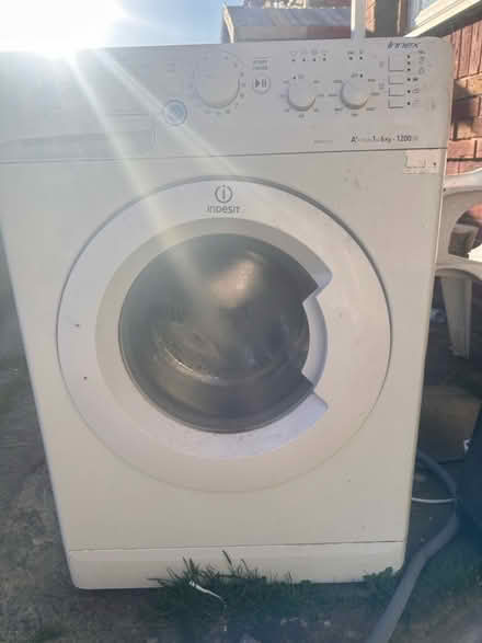 Photo of free Washing Machine-Spare or Repair (L14 0BA) #1