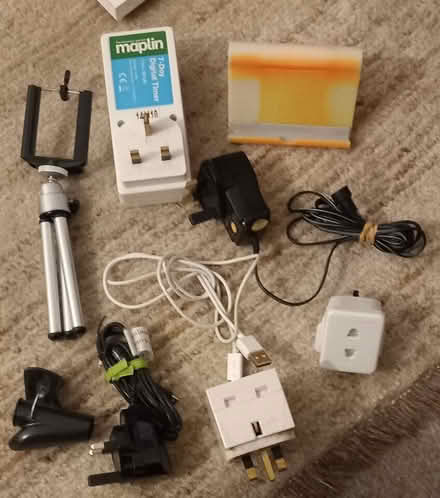 Photo of free job lot charges etc (Bexhill-on-Sea) #1
