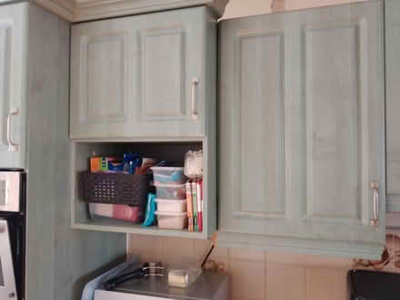 Photo of free Kitchen cupboard doors and worktop (Hatfield DN7) #2