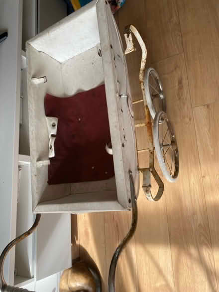Photo of free Silver cross child’s pram (Hampton TW12) #4