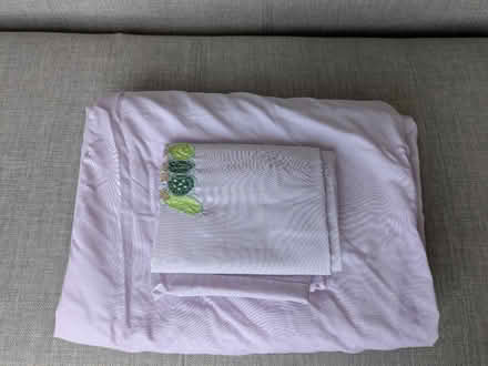 Photo of free Single Duvet Set (Enfield EN2) #3