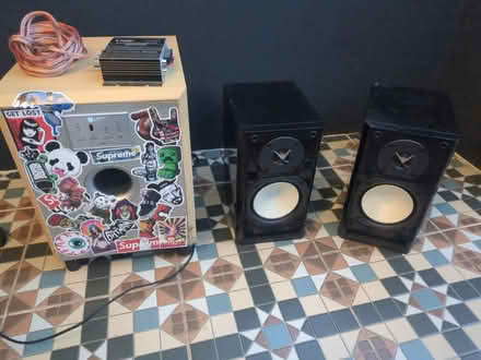 Photo of free Amp, speakers and cables (Boscombe, BH1) #1