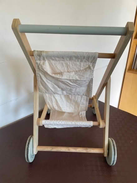 Photo of free Doll’s buggy, wooden frame (Marshalswick AL4) #2