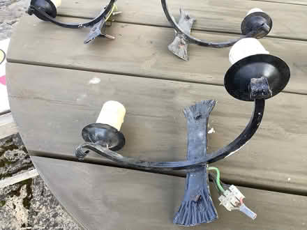 Photo of free 3 wall sconce lights need refurb (MK18 near Tingewick) #2