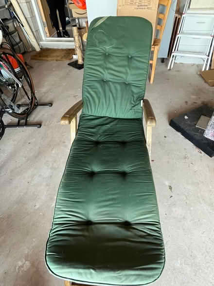 Photo of free Used Green Steamer Cushions (PR4 Wrea Green) #1