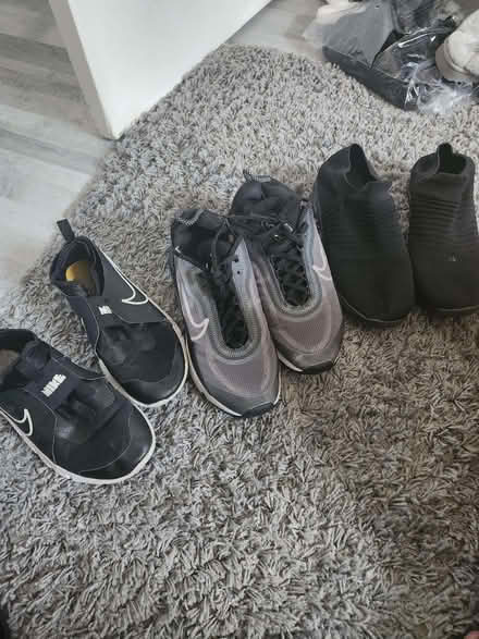 Photo of free Trainers (E8) #2