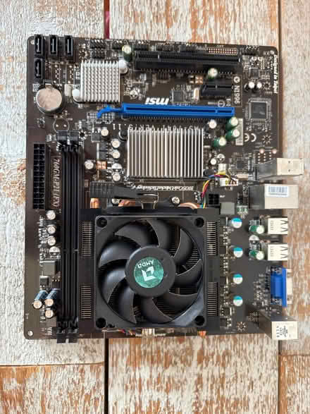 Photo of free AMD motherboard (Mildenhall IP28) #1