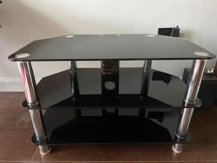 Photo of free Telly table (New Eltham SE9) #1