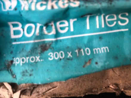 Photo of free Stone Border Tiles (DA12) #3