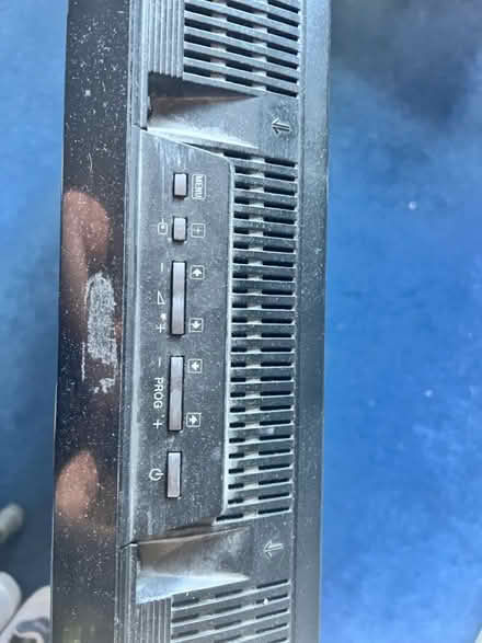 Photo of free 40” old style tv (Woodley) #2