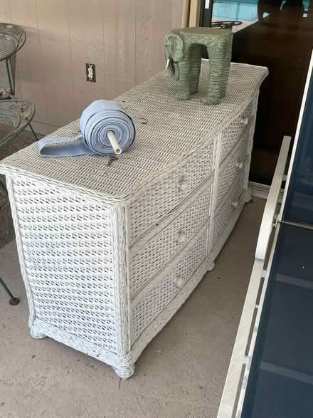 Photo of free Stuff Sat 4/5 12-3pm (3799 Countryside Rd Sarasota) #2