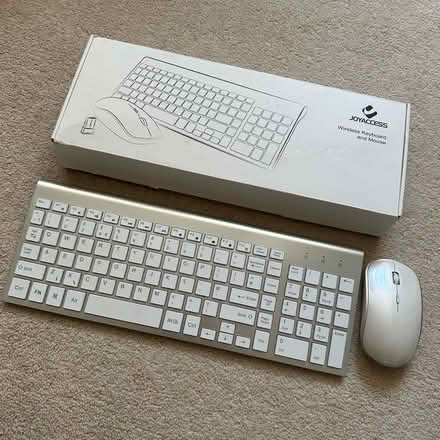 Photo of free Wireless Keyboard and Mouse (Bradford on Avon - BA15) #1