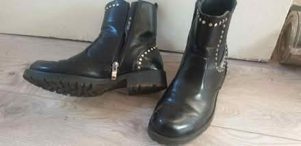 Photo of free Boots (OL8) #1