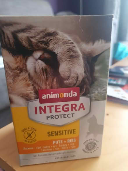 Photo of free Cat Food (Manor Road N17) #1