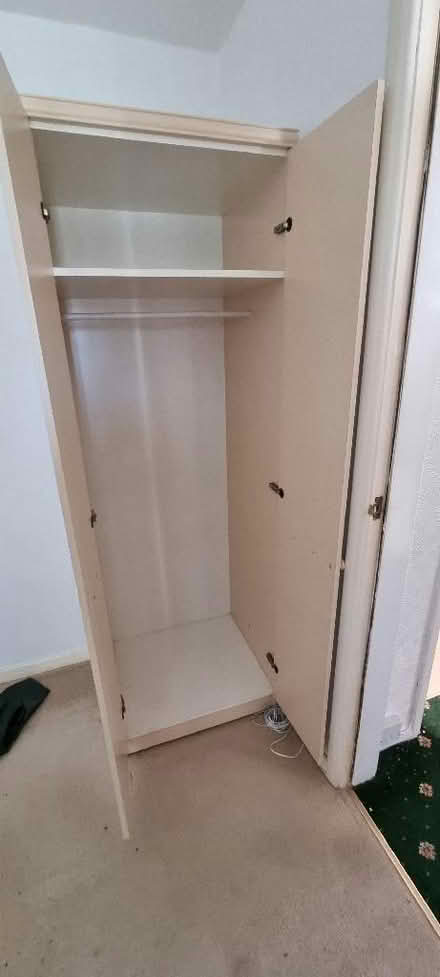 Photo of free single wardrobe with mirror (Newthorpe NG16) #2