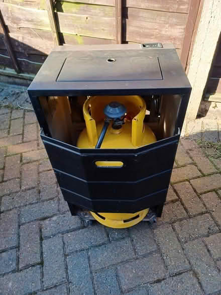 Photo of free Super Ser portable gas heater (Thelwall WA4) #2