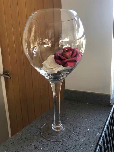 Photo of free Display glass (Northolt) #1