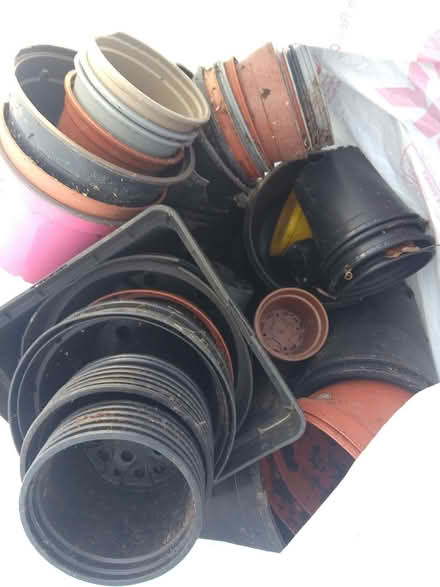 Photo of free Plastic plant pots (Irish Fields LS21) #1
