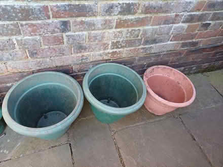 Photo of free 3 plastic plant pots large (New Malden KT3) #2
