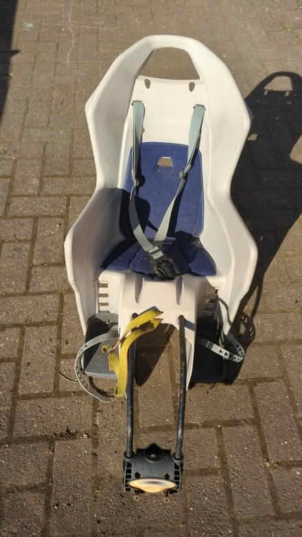Photo of free Child bike seat (CB22) #1