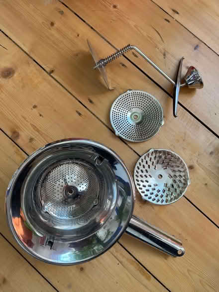 Photo of free Kitchenware (E5 0QX) #2