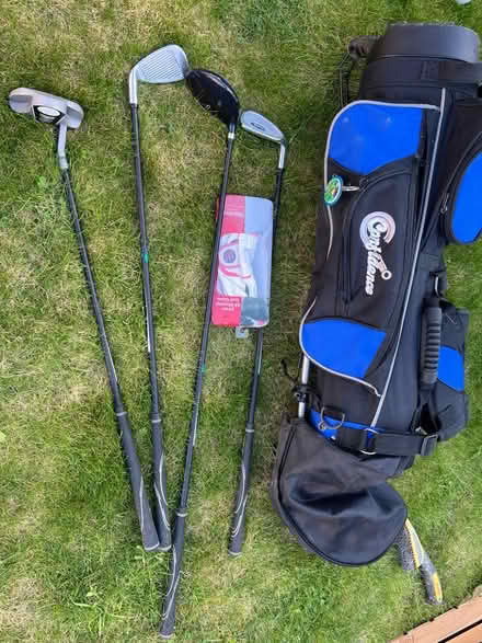 Photo of free Childrens Golf Bag and Sticks (Greenford) #3
