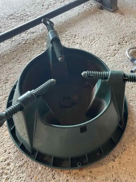 Photo of free Christmas tree holder (Linslade LU7) #1