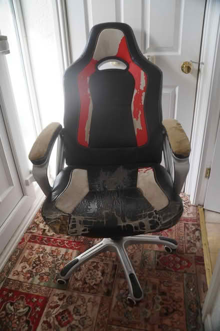 Photo of free Computer Gaming Chair (Pickering YO18) #2