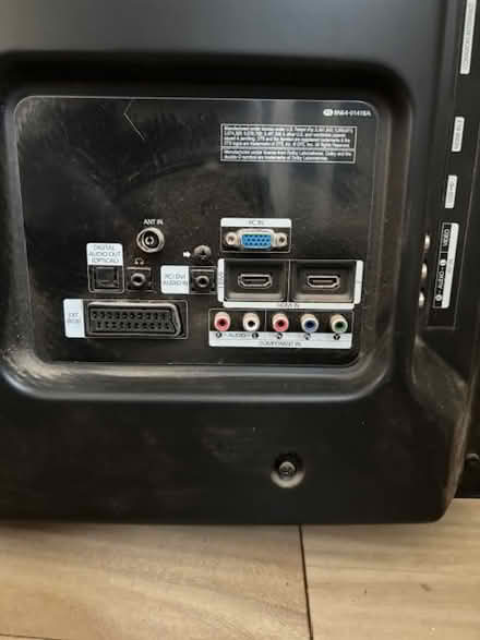 Photo of free Samsung 42" Flatscreen TV (TW16) #4