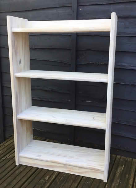 Photo of free Narrow pine bookcase (St Albans AL3) #2