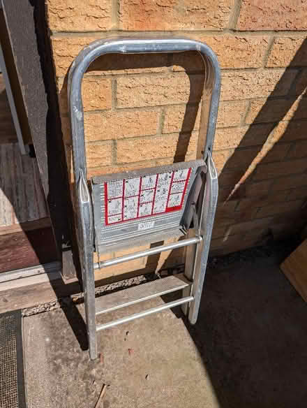 Photo of free small step ladder - BS4 3SQ (City of Bristol BS4) #3