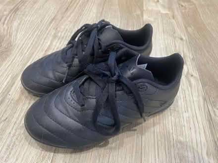 Photo of free Astroturf football boots kids 12’s (Alsager ST7) #1