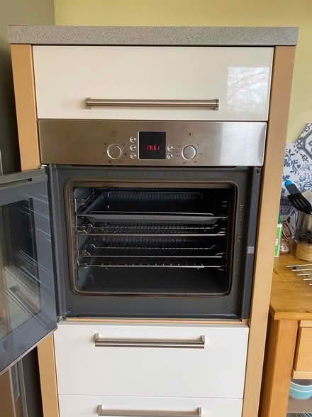Photo of free Single electric oven with wooden housing (Reymerston NR9) #2