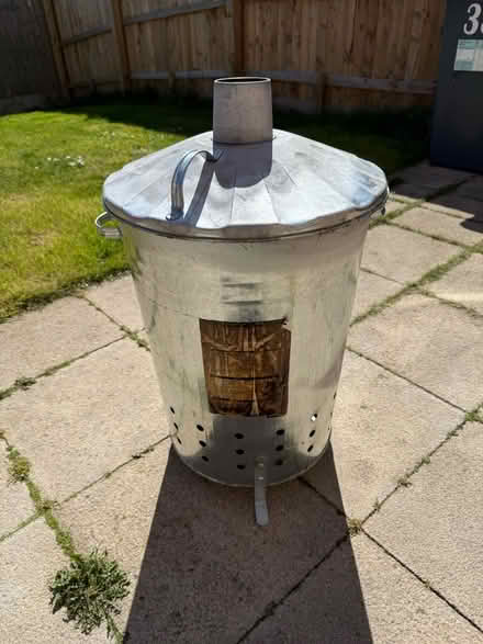 Photo of free Large incinerator bin (Hinckley CV13) #1