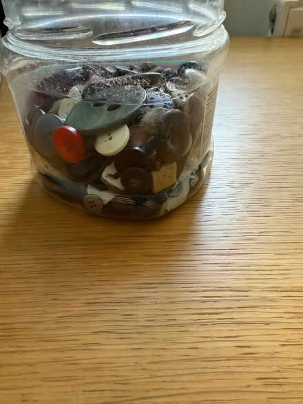 Photo of free Buttons (Kingston KT1) #1