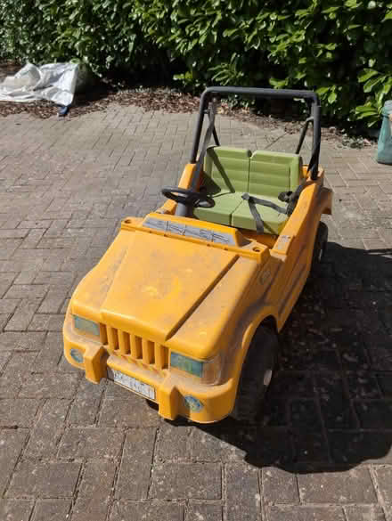 Photo of free Child's battery car (Woodmancote) #1