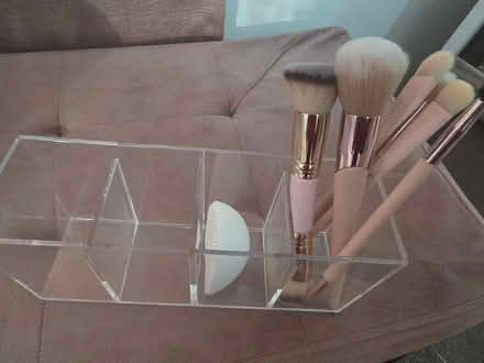 Photo of free Makeup brushes, cleaner and organiser (Tulse Hill SE24) #1