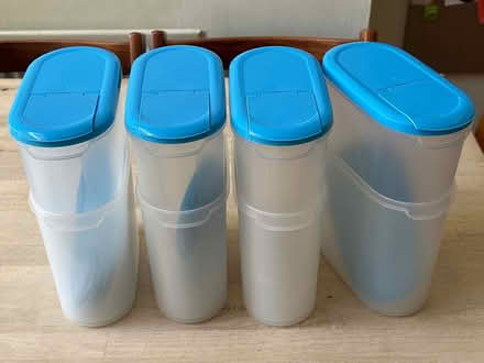 Photo of free 8 Dry food storage containers (Furzedown SW16) #1