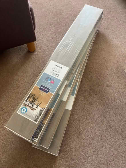 Photo of free 4 packs of laminate flooring (Barnsbury N1) #1
